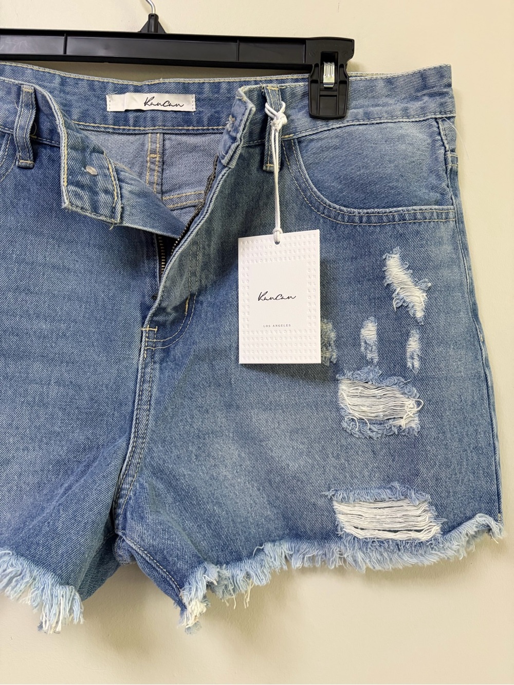 NWT KanCan High Rise Distressed Frayed Denim Shorts KC9206M Size 28 / W9 - Picture 4 of 11